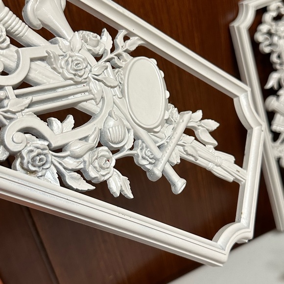 Homco Mid century modern molded resins wall plaques - Picture 3 of 11